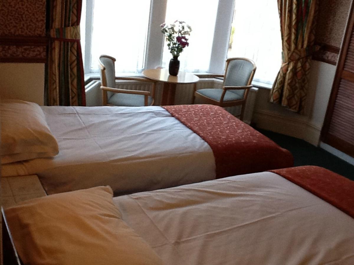 Penrhys Hotel Cardiff Exterior foto